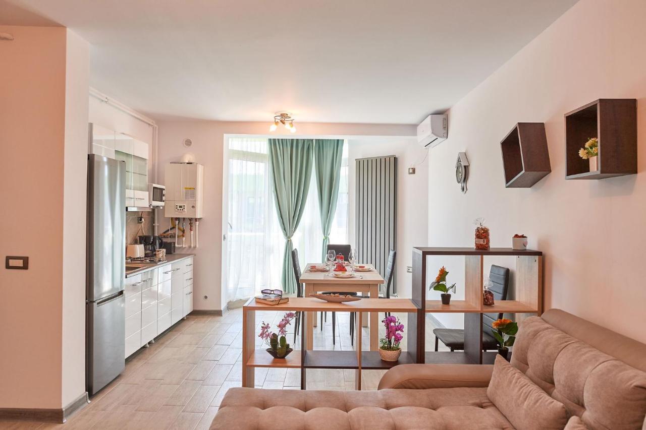 Rubic Apartment Spa N Pool Beach Resort Năvodari Zewnętrze zdjęcie